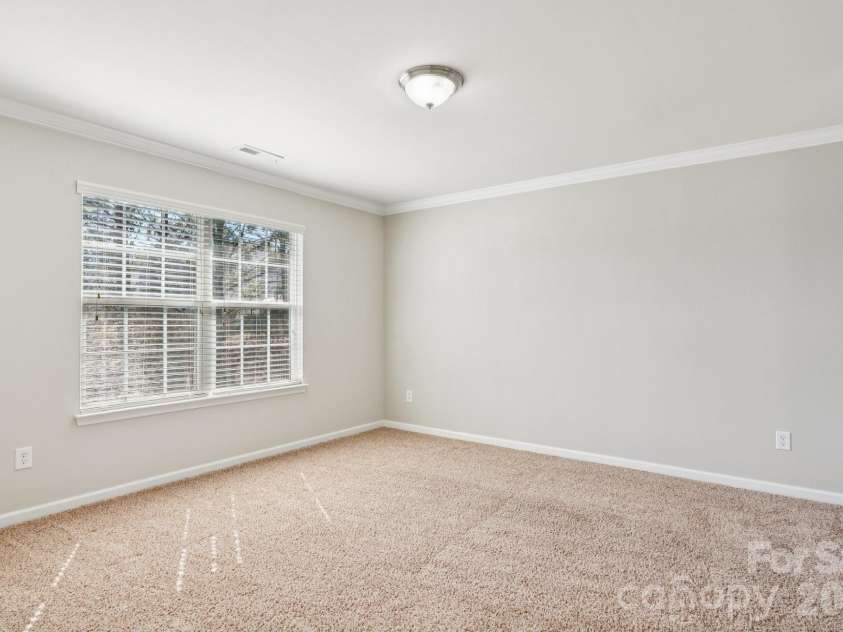10229 Highland Creek Circle, Fort Mill, SC 29707.  MLS# CAR4347788, YatesRealty ID 21754. 