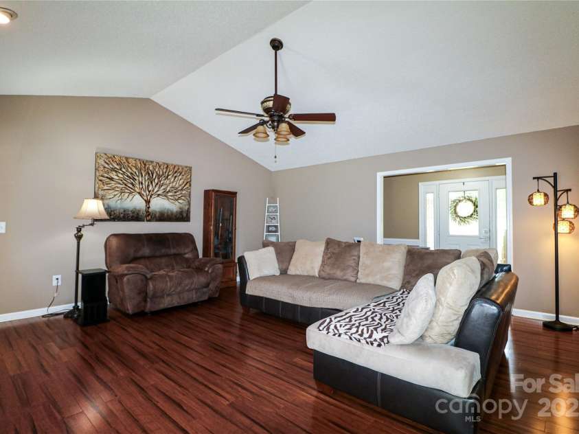 400 Majolica Road, Salisbury, NC 28147.  MLS# CAR4266113, YatesRealty ID 21755. 