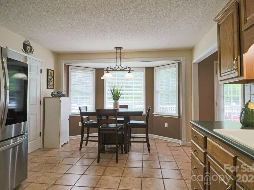 400 Majolica Road, Salisbury, NC 28147.  MLS# CAR4266113, YatesRealty ID 21755. 