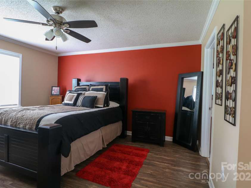 400 Majolica Road, Salisbury, NC 28147.  MLS# CAR4266113, YatesRealty ID 21755. 