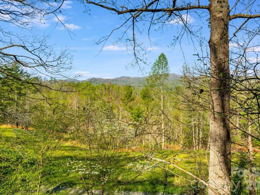 770 Echo Hill Drive, Green Mountain, NC 28704.  MLS# CAR4370648, YatesRealty ID 21757. 