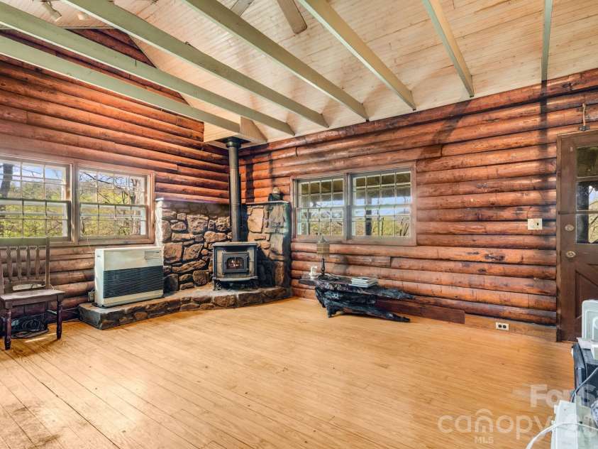 770 Echo Hill Drive, Green Mountain, NC 28704.  MLS# CAR4370648, YatesRealty ID 21757. 