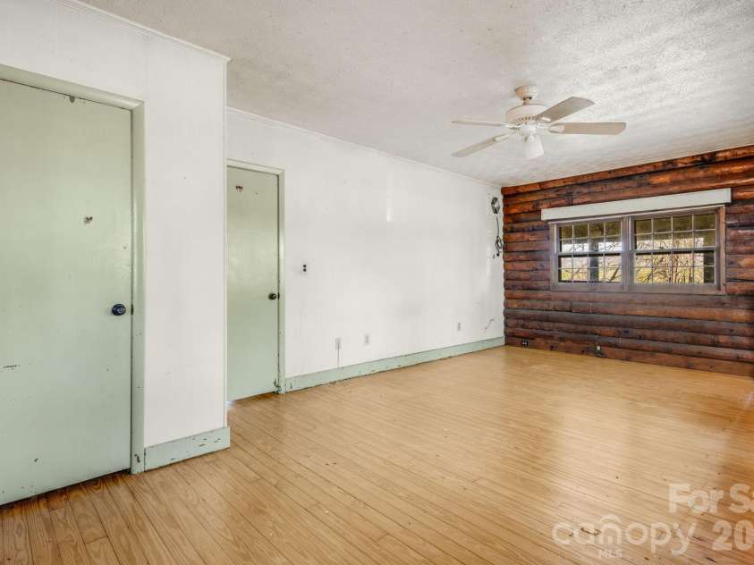 770 Echo Hill Drive, Green Mountain, NC 28704.  MLS# CAR4370648, YatesRealty ID 21757. 