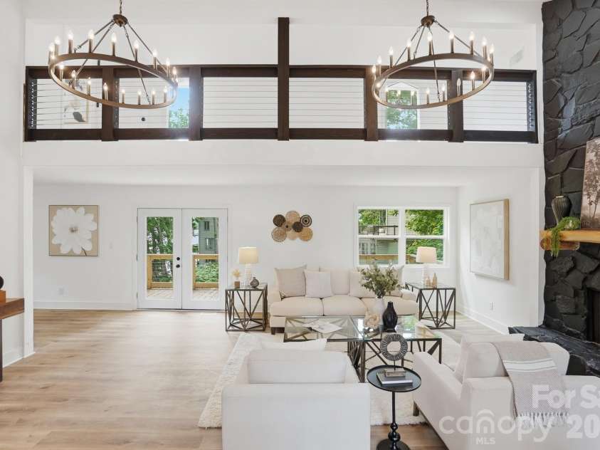 7015 Chelsea Day Lane, Tega Cay, SC 29708.  MLS# CAR4372291, YatesRealty ID 21758. 