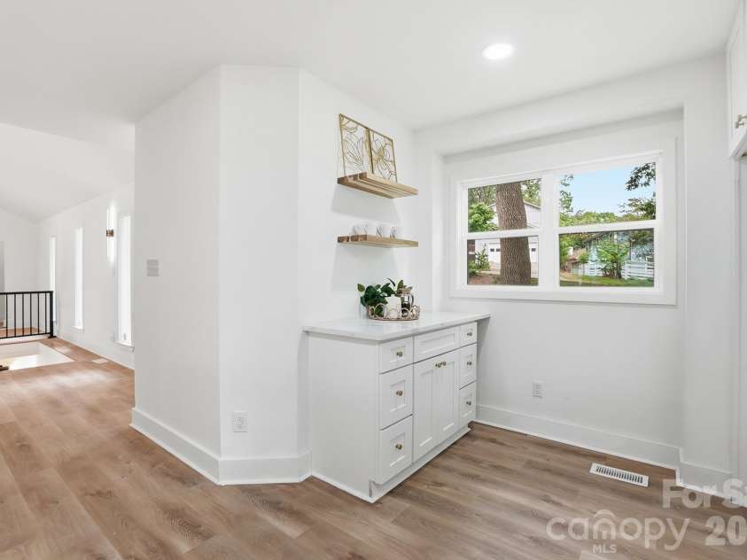 7015 Chelsea Day Lane, Tega Cay, SC 29708.  MLS# CAR4372291, YatesRealty ID 21758. 