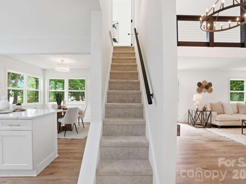 7015 Chelsea Day Lane, Tega Cay, SC 29708.  MLS# CAR4372291, YatesRealty ID 21758. 