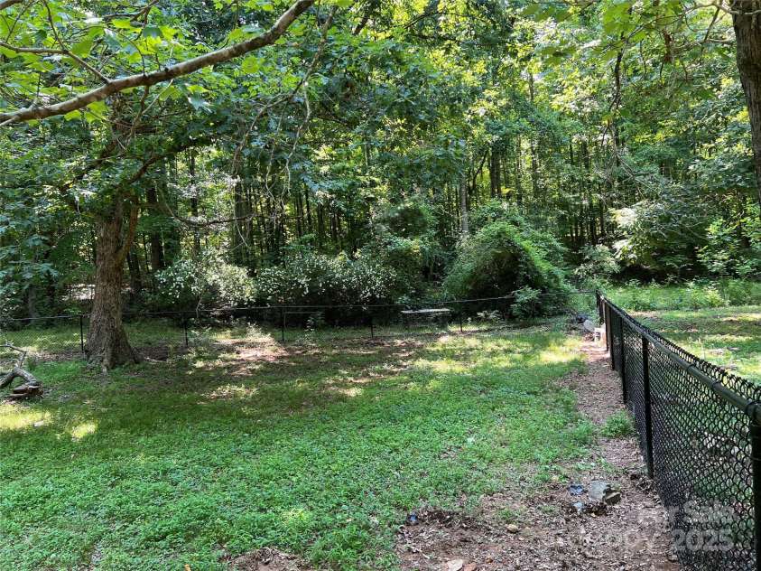 33611 Mann Road, Albemarle, NC 28001.  MLS# CAR4247905, YatesRealty ID 21759. 