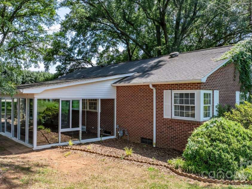 4002 Hickory Boulevard, Granite Falls, NC 28630.  MLS# CAR4265379, YatesRealty ID 2176. 