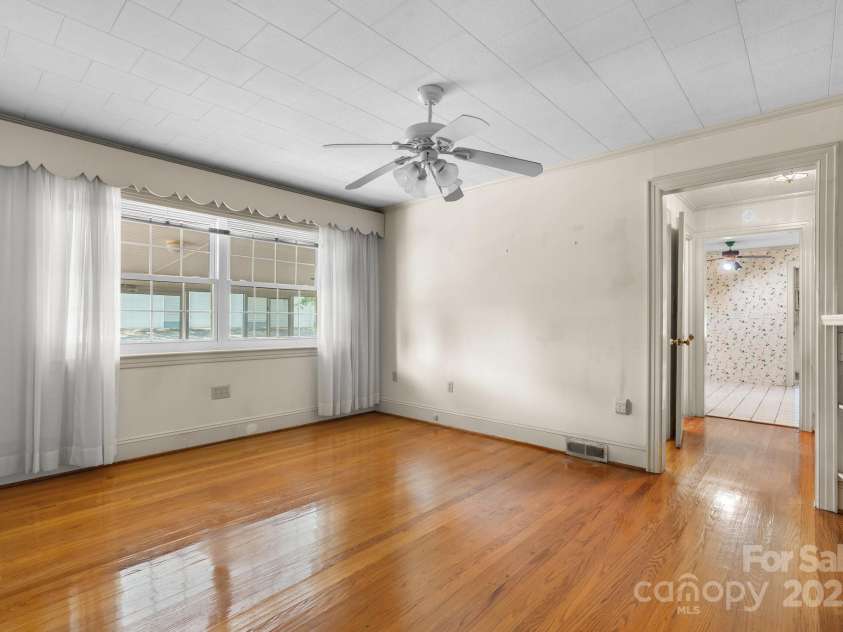 4002 Hickory Boulevard, Granite Falls, NC 28630.  MLS# CAR4265379, YatesRealty ID 2176. 