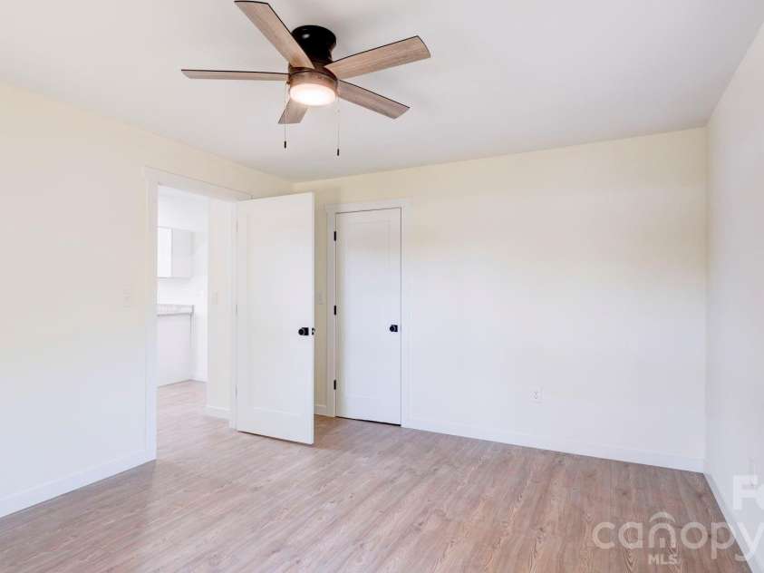 1900 Linda Avenue, Kannapolis, NC 28083.  MLS# CAR4369376, YatesRealty ID 21760. 