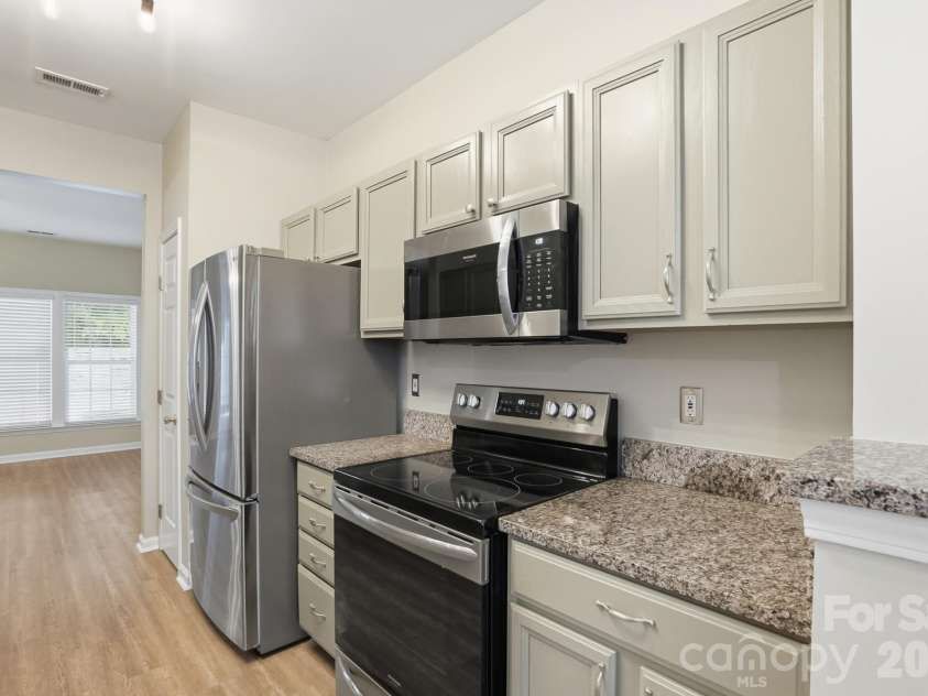 10851 Garden Oaks Lane, Charlotte, NC 28273.  MLS# CAR4376158, YatesRealty ID 21761. 