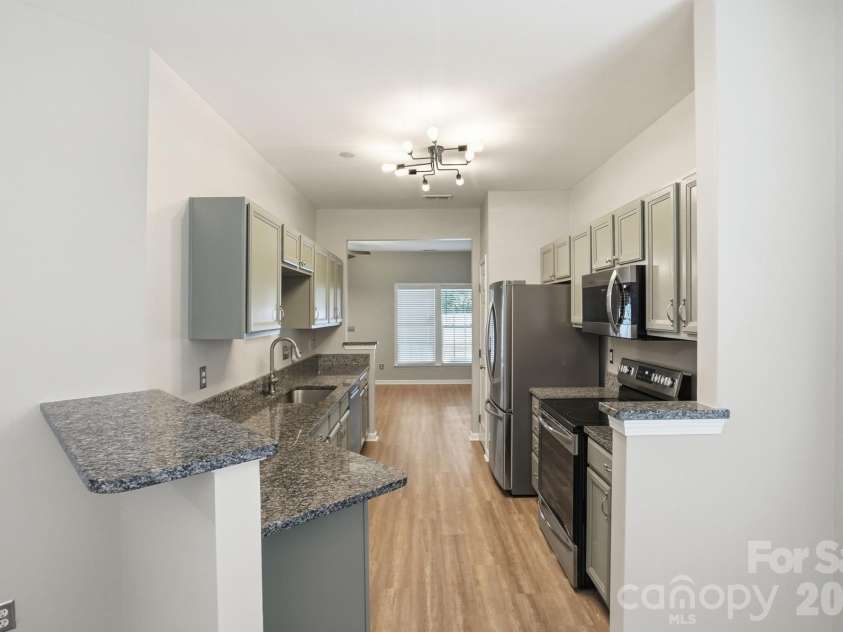 10851 Garden Oaks Lane, Charlotte, NC 28273.  MLS# CAR4376158, YatesRealty ID 21761. 