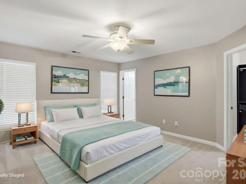 10851 Garden Oaks Lane, Charlotte, NC 28273.  MLS# CAR4376158, YatesRealty ID 21761. 