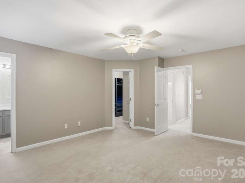10851 Garden Oaks Lane, Charlotte, NC 28273.  MLS# CAR4376158, YatesRealty ID 21761. 