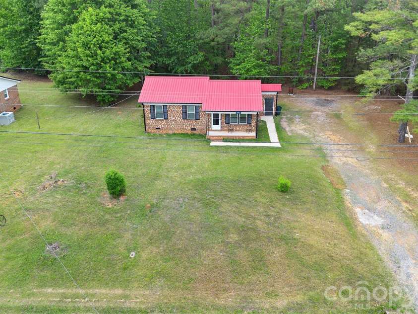 6957 Vintage Road, Lilesville, NC 28091.  MLS# CAR4376818, YatesRealty ID 21762. 