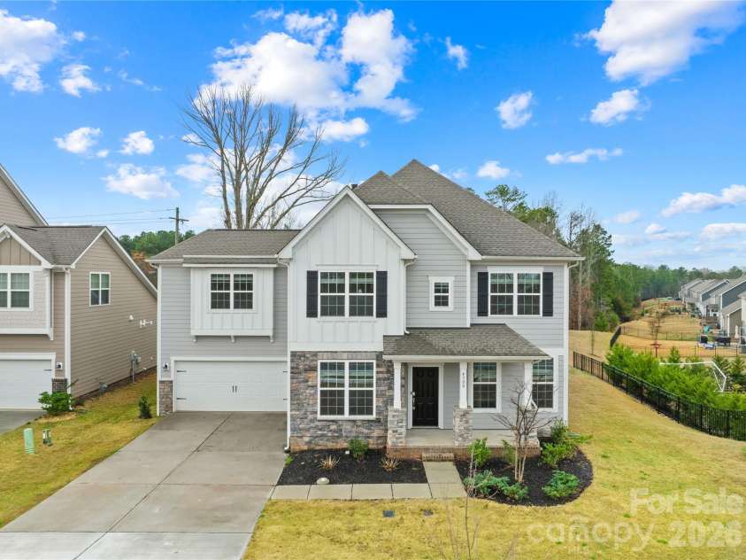 4300 Tory Path Road, Waxhaw, NC 28173.  MLS# CAR4354997, YatesRealty ID 21764. 