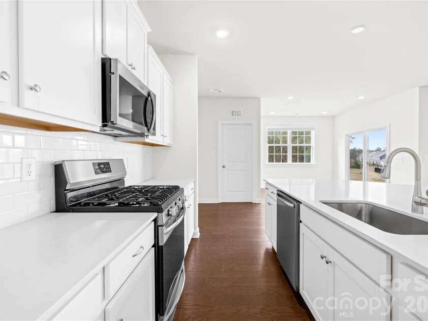 4300 Tory Path Road, Waxhaw, NC 28173.  MLS# CAR4354997, YatesRealty ID 21764. 