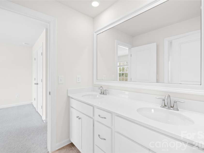 4300 Tory Path Road, Waxhaw, NC 28173.  MLS# CAR4354997, YatesRealty ID 21764. 
