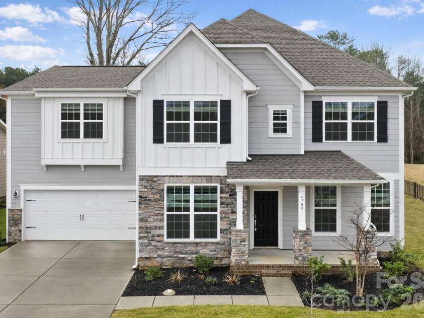4300 Tory Path Road, Waxhaw, NC 28173.  MLS# CAR4354997, YatesRealty ID 21764. 