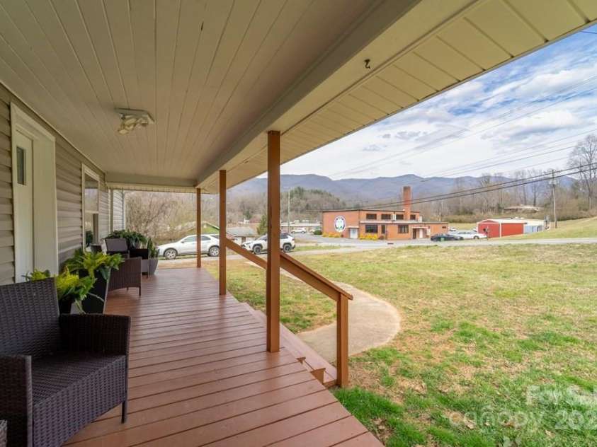 389 Hospital Road, Sylva, NC 28779.  MLS# CAR4235370, YatesRealty ID 21765. 