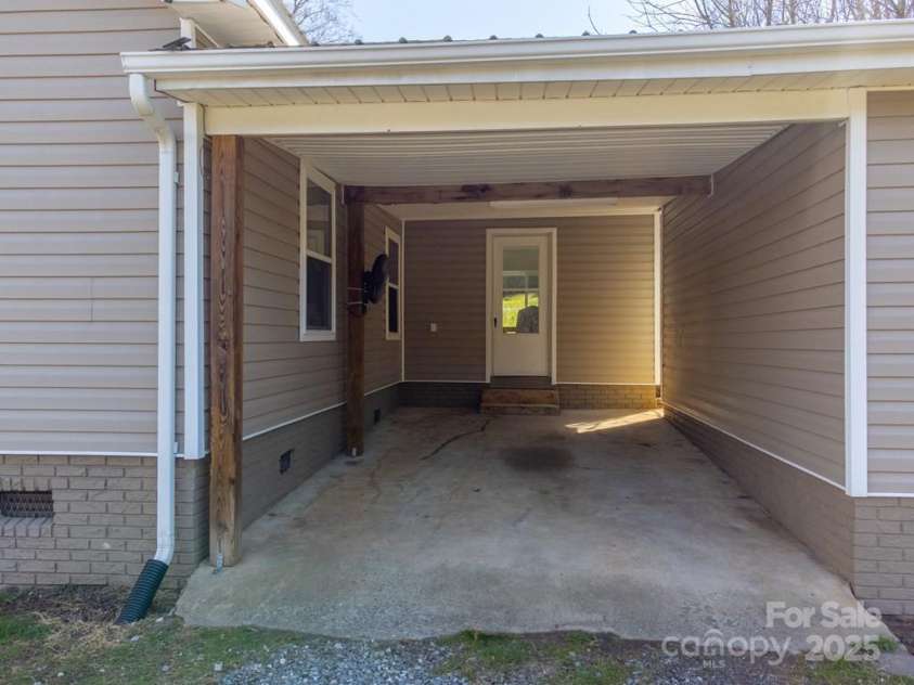 389 Hospital Road, Sylva, NC 28779.  MLS# CAR4235370, YatesRealty ID 21765. 