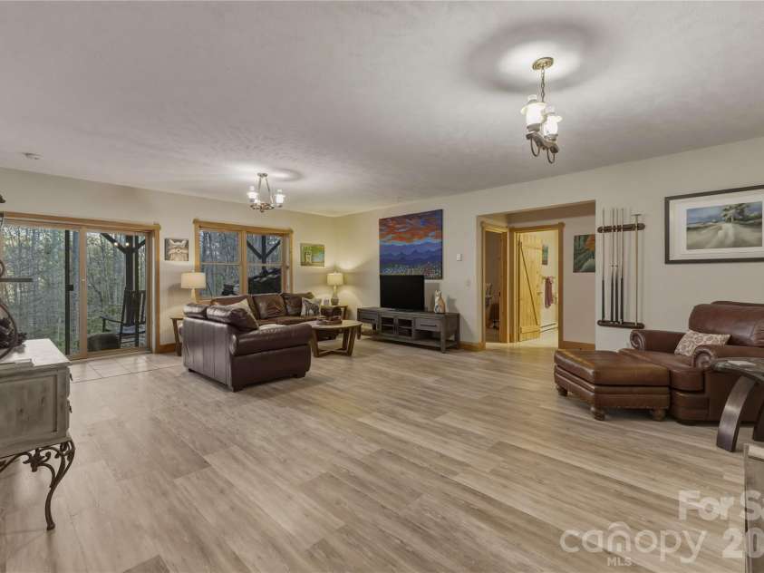 163 Bear Track Lane, Vilas, NC 28692.  MLS# CAR4354106, YatesRealty ID 21766. 