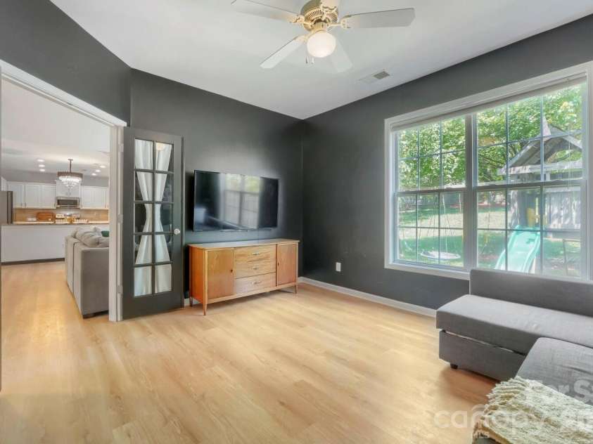 108 Runningdeer Drive, Mooresville, NC 28117.  MLS# CAR4377206, YatesRealty ID 21767. 