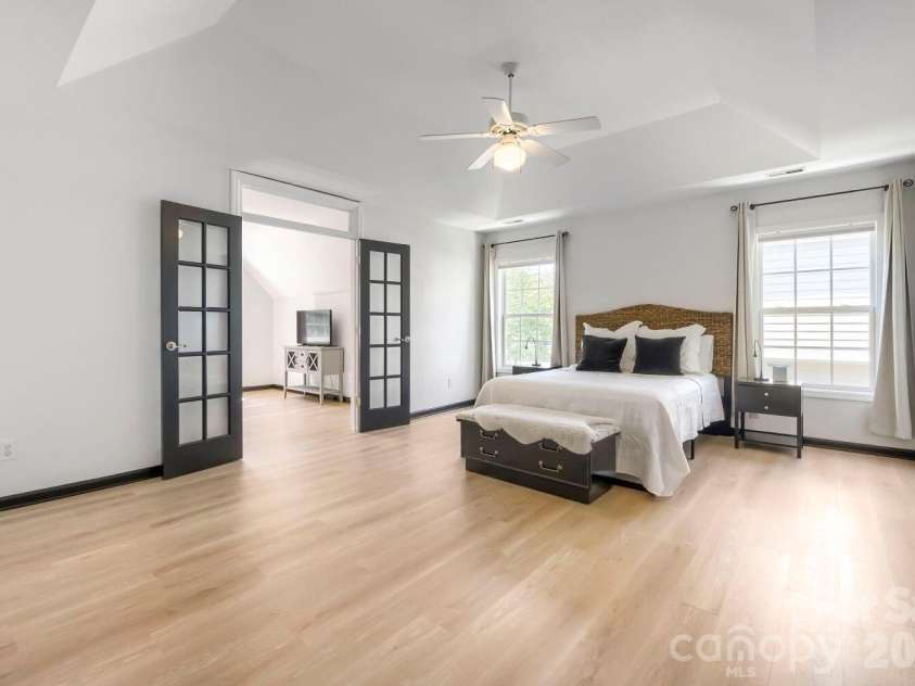 108 Runningdeer Drive, Mooresville, NC 28117.  MLS# CAR4377206, YatesRealty ID 21767. 
