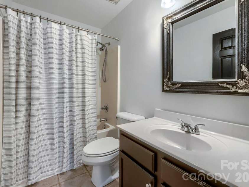 108 Runningdeer Drive, Mooresville, NC 28117.  MLS# CAR4377206, YatesRealty ID 21767. 