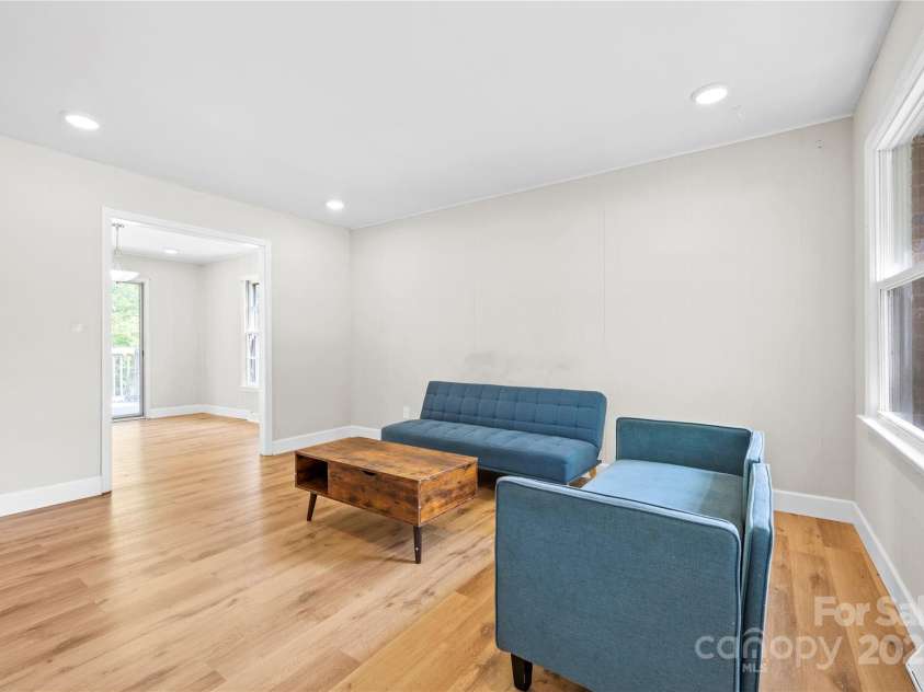 1053 Stoneybrook Lane, Rock Hill, SC 29730.  MLS# CAR4250121, YatesRealty ID 21768. 