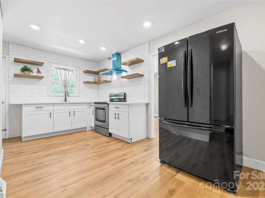 1053 Stoneybrook Lane, Rock Hill, SC 29730.  MLS# CAR4250121, YatesRealty ID 21768. 