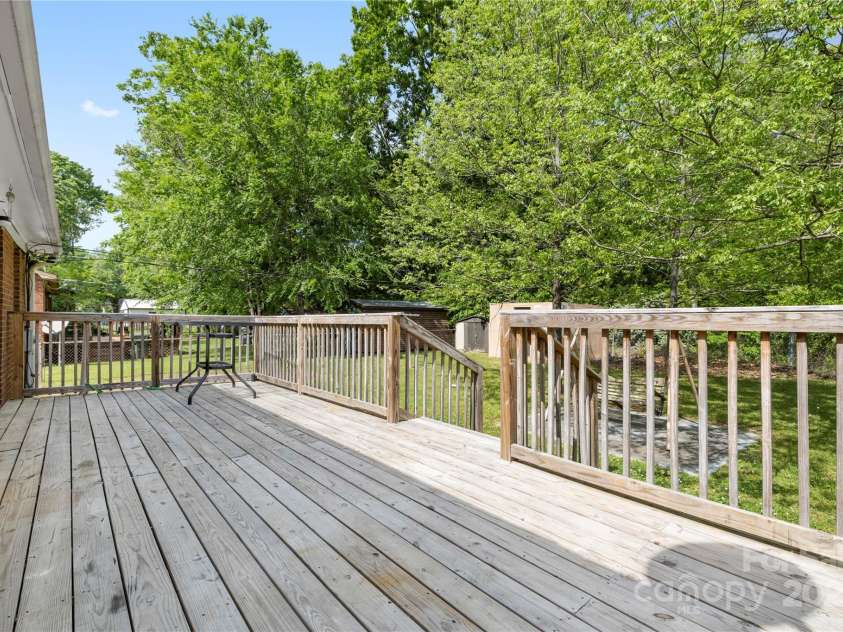 1053 Stoneybrook Lane, Rock Hill, SC 29730.  MLS# CAR4250121, YatesRealty ID 21768. 