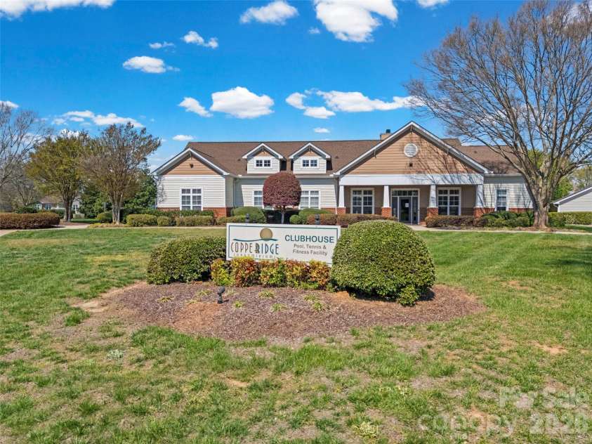 16458 Redstone Mountain Lane, Charlotte, NC 28277.  MLS# CAR4373403, YatesRealty ID 21769. 