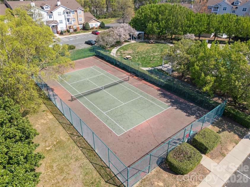 16458 Redstone Mountain Lane, Charlotte, NC 28277.  MLS# CAR4373403, YatesRealty ID 21769. 