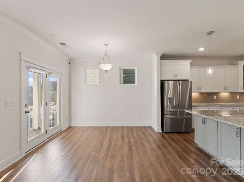 619 R L Stowe Road, Belmont, NC 28012.  MLS# CAR4329800, YatesRealty ID 2177. Breakfast area