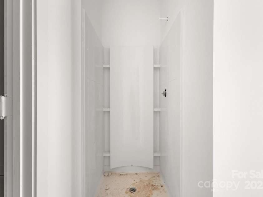 909 Hoskins Road, Charlotte, NC 28208.  MLS# CAR4331213, YatesRealty ID 2177. 