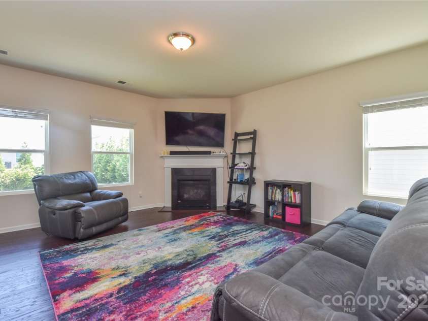 173 Glastonbury Drive, Mooresville, NC 28115.  MLS# CAR4227543, YatesRealty ID 21770. 