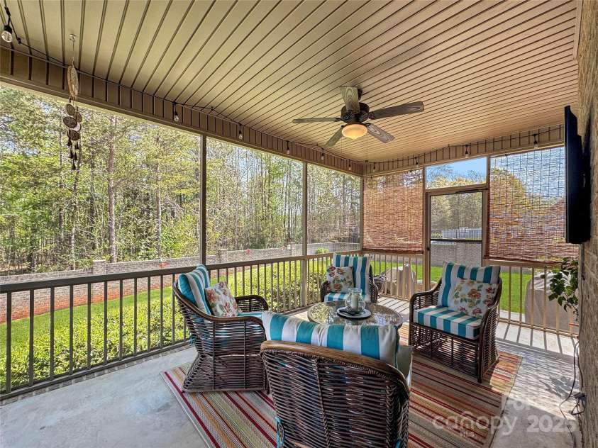 304 Wintergreen Court, Kings Mountain, NC 28086.  MLS# CAR4241325, YatesRealty ID 21771. 