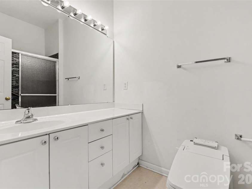 11431 Savannah Creek Drive, Charlotte, NC 28273.  MLS# CAR4377551, YatesRealty ID 21772. 