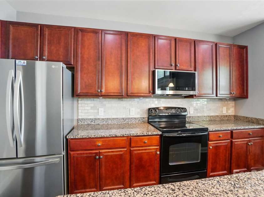 128 Steinbeck Way, Mooresville, NC 28117.  MLS# CAR4218863, YatesRealty ID 21772. 