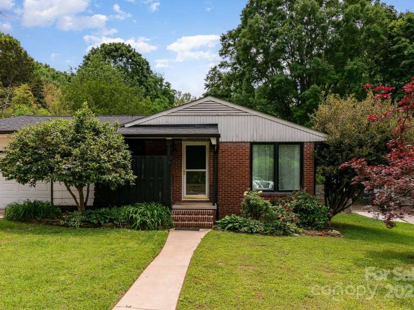 1509 Wiltshire Road, Salisbury, NC 21844.  MLS# CAR4254330, YatesRealty ID 21773. 