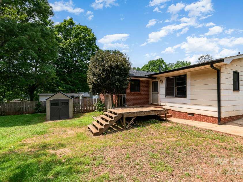 1509 Wiltshire Road, Salisbury, NC 21844.  MLS# CAR4254330, YatesRealty ID 21773. 