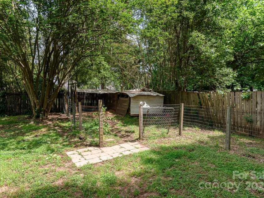 1509 Wiltshire Road, Salisbury, NC 21844.  MLS# CAR4254330, YatesRealty ID 21773. 