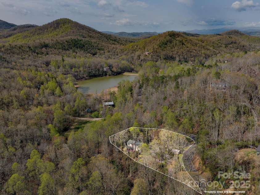 1469 Old Fort Road, Fairview, NC 28730.  MLS# CAR4240790, YatesRealty ID 21774. Large 1.75 acre lot in idyllic setting