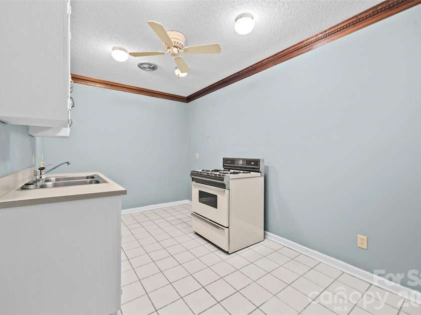 2510 Meredith Court, Rock Hill, SC 29732.  MLS# CAR4376822, YatesRealty ID 21774. 