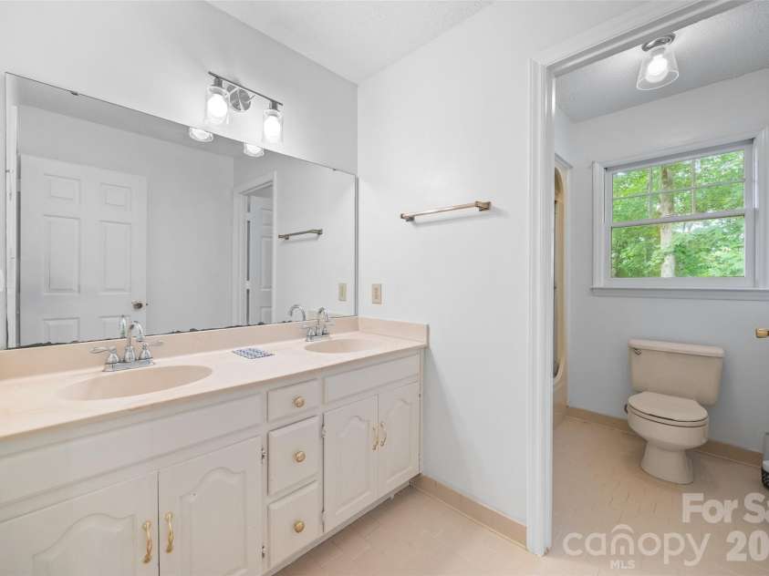2510 Meredith Court, Rock Hill, SC 29732.  MLS# CAR4376822, YatesRealty ID 21774. 