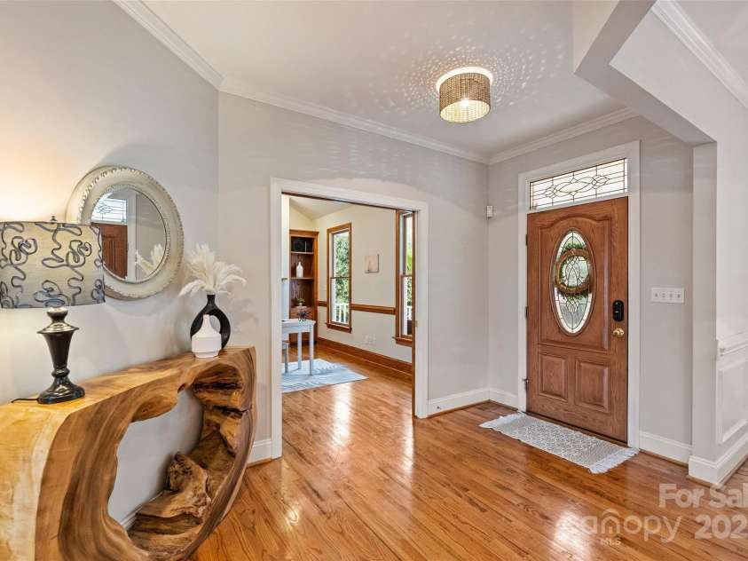 272 Harbor Ridge Drive, Statesville, NC 28677.  MLS# CAR4245660, YatesRealty ID 21775. 