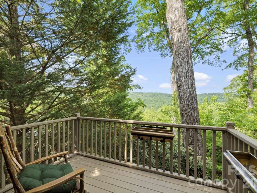 8 Spring Ridge Lane, Hendersonville, NC 28739.  MLS# CAR4374378, YatesRealty ID 21776. Lower Level Patio