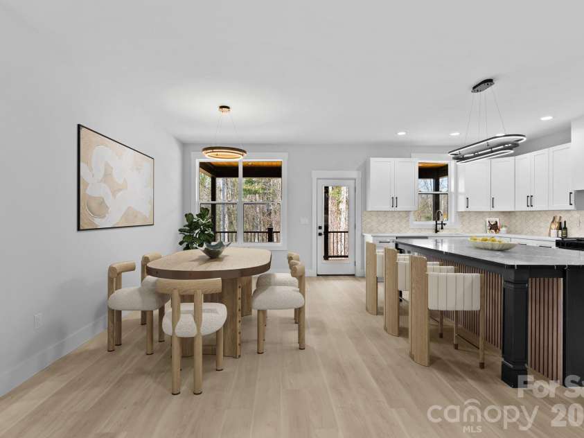 19 Starnes Cove Road, Asheville, NC 28806.  MLS# CAR4354681, YatesRealty ID 21777. 