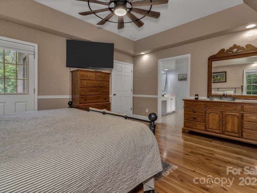 2790 Twin Oaks Drive, Morganton, NC 28655.  MLS# CAR4267085, YatesRealty ID 21778. 